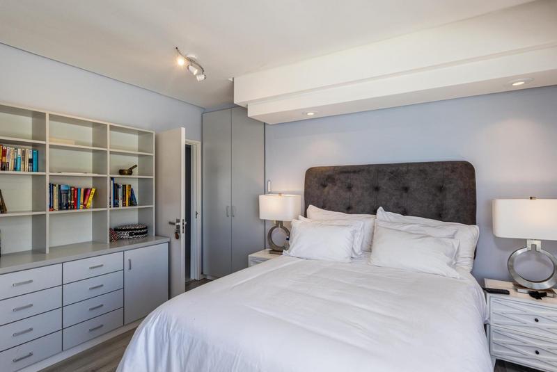 3 Bedroom Property for Sale in Bantry Bay Western Cape